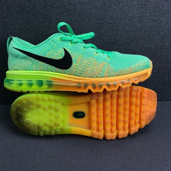 Nike Flyknit Max 360 Crimson 620469-300 SZ 10.5 - Picture 7 of 7